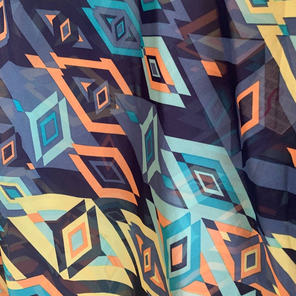 STUNNING Geometric LulaRoe SHIRLEY — Sheer Kimono Jacket — New w/tags!